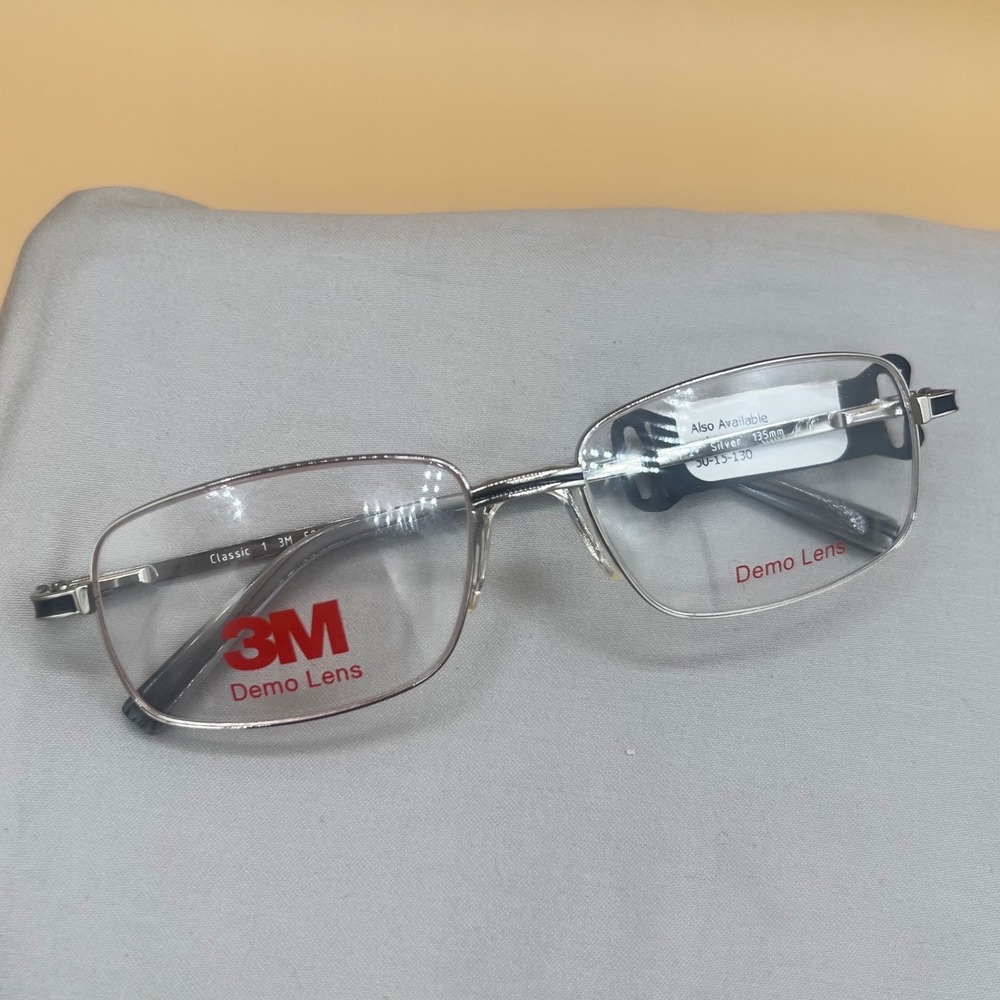 3M Classic 1 Eyeglasses 52-15-135 Silver NWOT CorporateCore